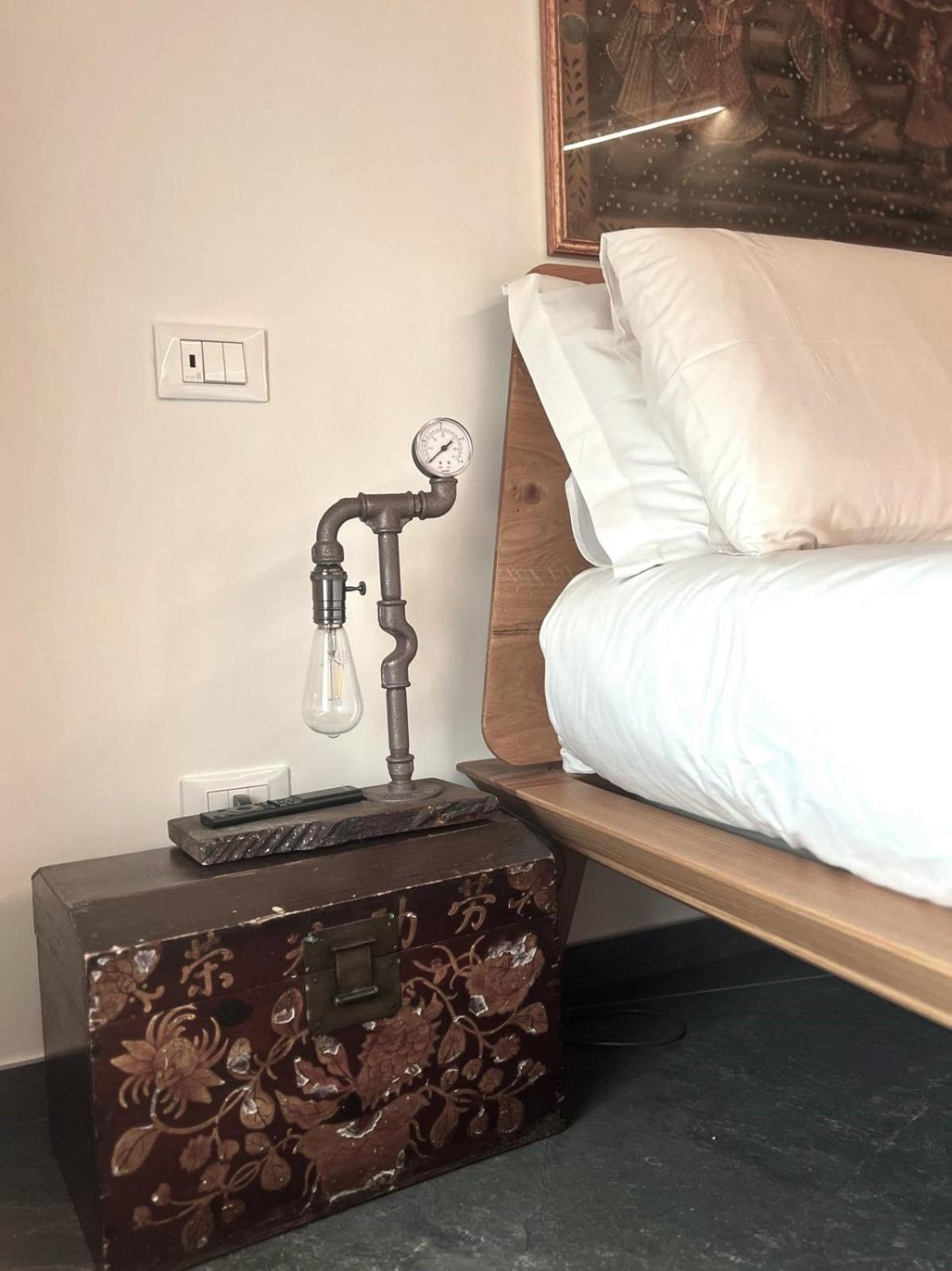 Absentia 1763 Garda Boutique Home - Lake Front Brenzone sul Garda Exterior foto